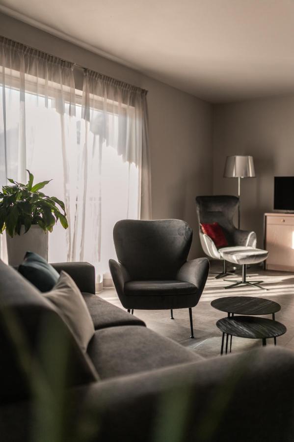 سكين Apartmenthotel Ritterhof Suites & Breakfast المظهر الخارجي الصورة
