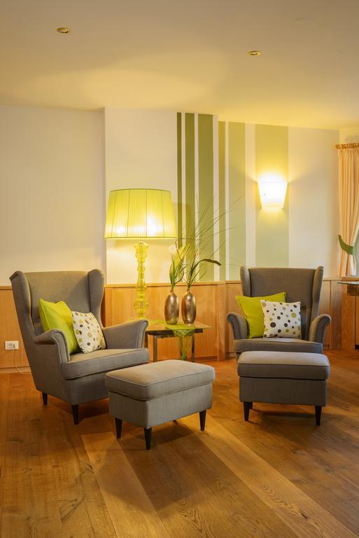 سكين Apartmenthotel Ritterhof Suites & Breakfast المظهر الخارجي الصورة